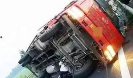 哈尔滨大货车爆料事件最新,真相与反思并行